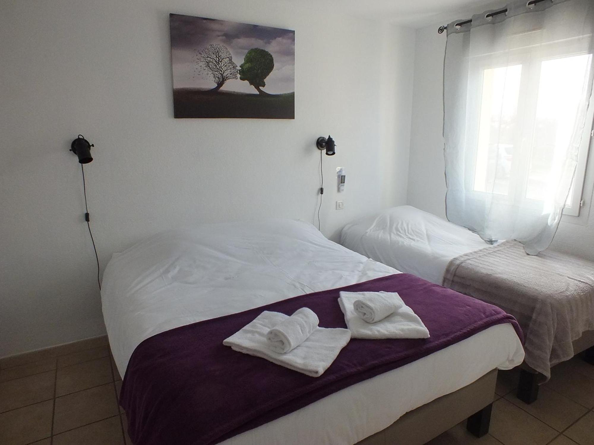 Logis Hotel Restaurant Le Clos Saint Loup Bram المظهر الخارجي الصورة